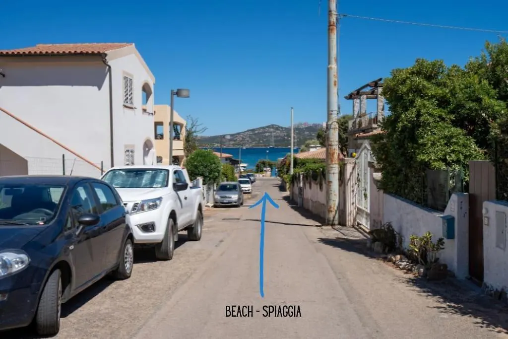 Villetta In Stile Smeraldino, A 1 Minuto Dalla Spiaggia Cannigione 0*,  Itália